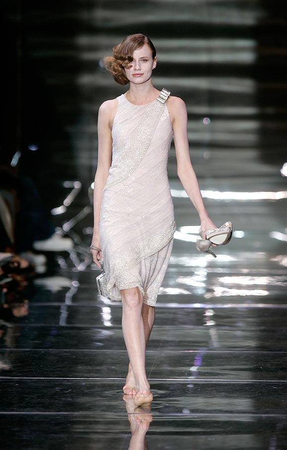 giorgio-armani-prive-w08-4a.jpg
